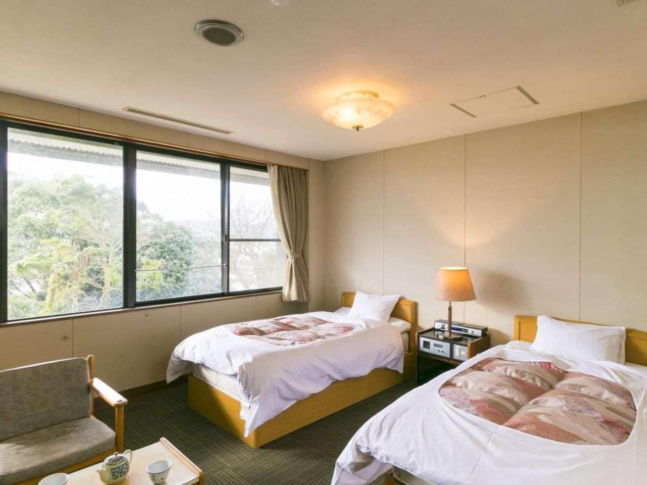 Kokuminshukusha Irohajima Hotel Karacu Kültér fotó