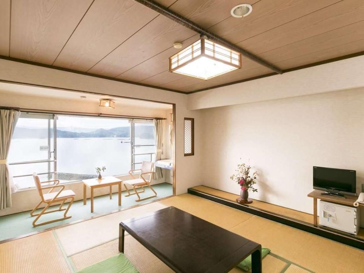 Kokuminshukusha Irohajima Hotel Karacu Kültér fotó